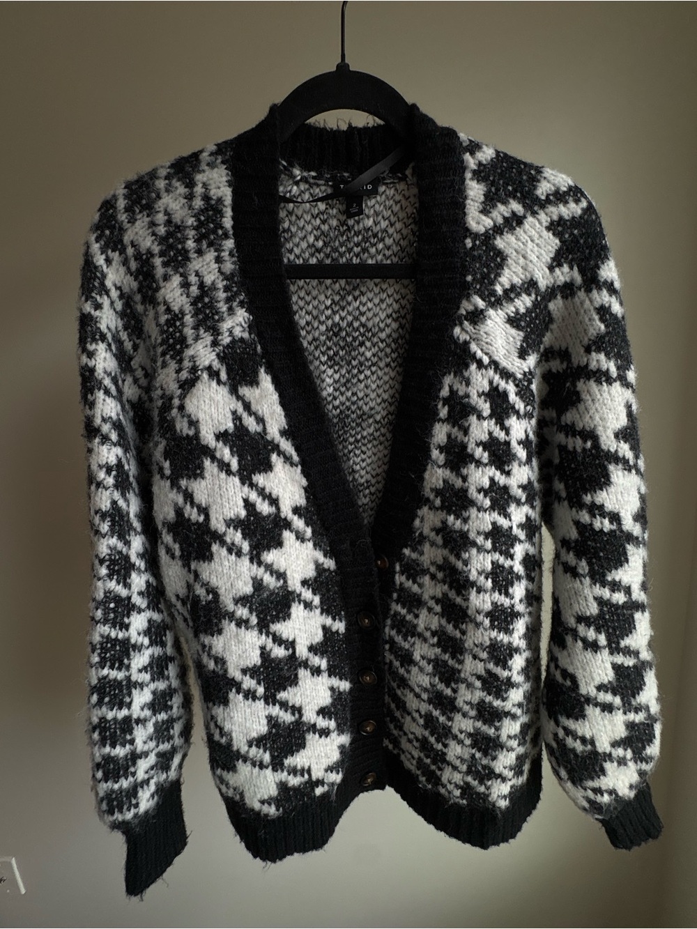 Black & White Houndstooth Cardigan Sweater - Womens